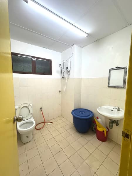 Kondominium untuk Dijual di Palm Spring @ Damansara - Reen Loke - Bathroom - PropertyGuru.com.my