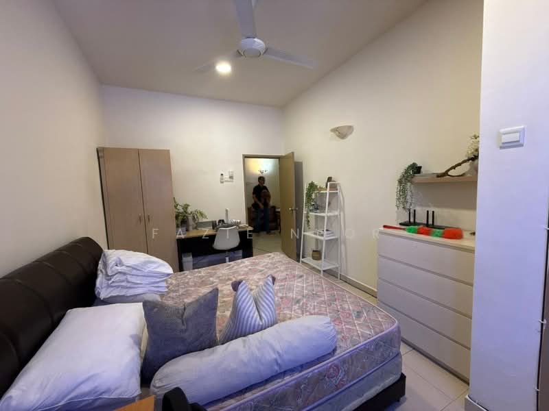 2-storey Terraced House for Sale in Seksyen 7 (Bangi) - Fazie Noor - Bedroom - PropertyGuru.com.my