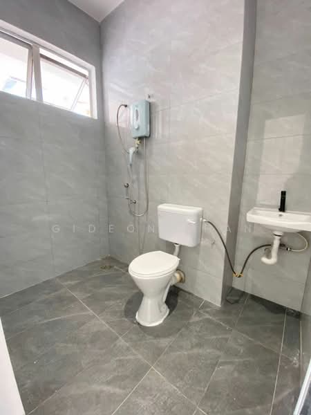 2-storey Terraced House for Sale in Permas Jaya (Johor Bahru) - Gideon Chan - Bathroom - PropertyGuru.com.my