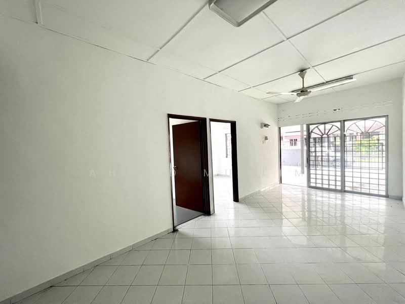 Rumah Teres 1 Tingkat untuk Dijual di Bandar Rinching Seksyen 4 (Semenyih) - Ahmad Muslim - PropertyGuru.com.my