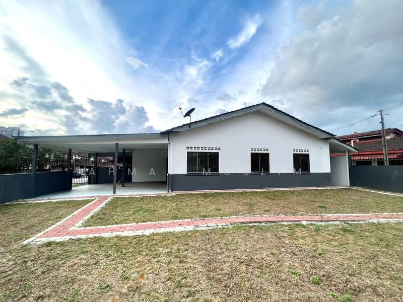 Rumah Teres 1 Tingkat untuk Dijual di Bandar Rinching Seksyen 4 (Semenyih) - Ahmad Muslim - PropertyGuru.com.my
