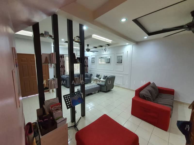 Rumah Teres 2 Tingkat untuk Dijual di Taman Pelangi Semenyih (Semenyih) - Ahmad Muslim - PropertyGuru.com.my