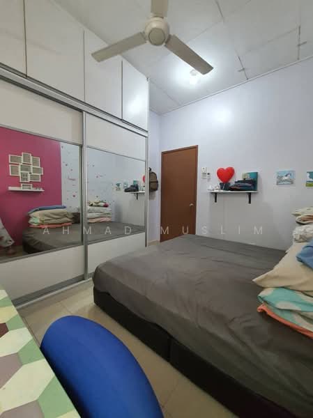 Rumah Teres 2 Tingkat untuk Dijual di Taman Pelangi Semenyih (Semenyih) - Ahmad Muslim - PropertyGuru.com.my