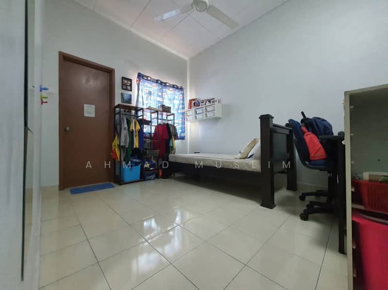 Rumah Teres 2 Tingkat untuk Dijual di Taman Pelangi Semenyih (Semenyih) - Ahmad Muslim - PropertyGuru.com.my