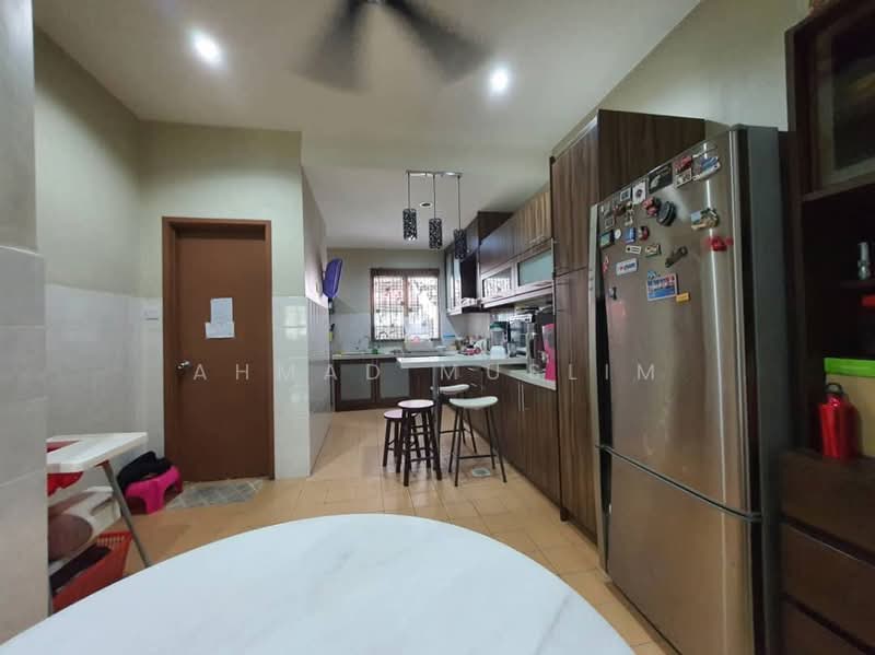 Rumah Teres 2 Tingkat untuk Dijual di Taman Pelangi Semenyih (Semenyih) - Ahmad Muslim - PropertyGuru.com.my