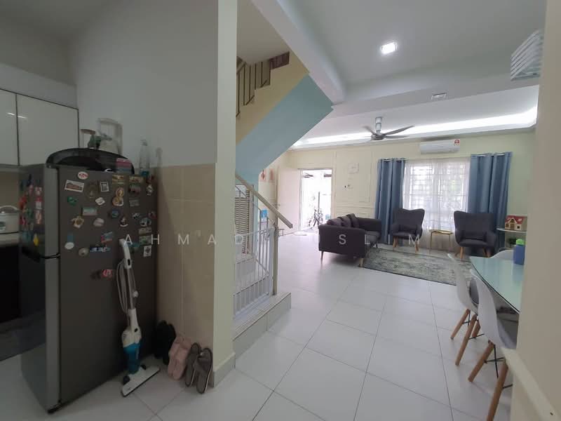 Rumah Teres 2 Tingkat untuk Dijual di Semenyih (Selangor) - Ahmad Muslim - PropertyGuru.com.my