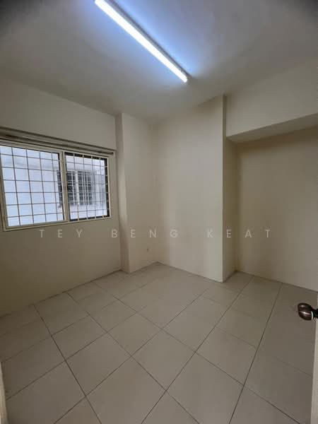 Kondominium untuk Dijual di Beverly Tower @ Plaza Medan Putra - Tey Beng Keat - Interior - PropertyGuru.com.my