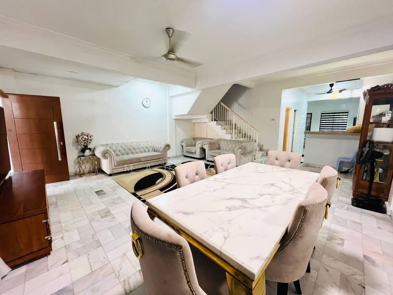 2-storey Terraced House for Sale in Kajang (Selangor) - Ahmad Muslim - Living Room - PropertyGuru.com.my