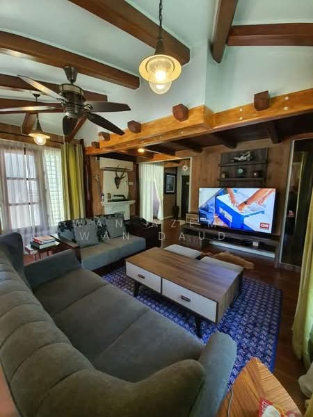 Bungalow for Sale in Ampang (Selangor) - Wan Azemi Wan Daud - Living Room - PropertyGuru.com.my