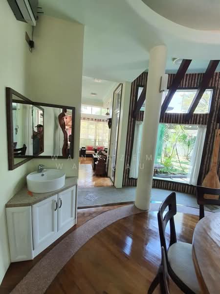 Bungalow for Sale in Ampang (Selangor) - Wan Azemi Wan Daud - Living Room - PropertyGuru.com.my