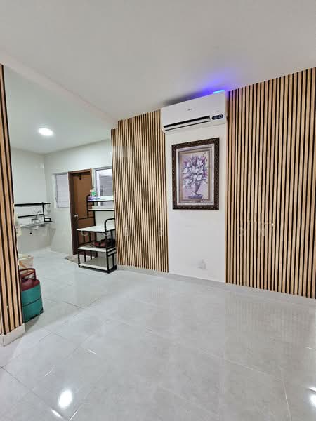 Apartment for Rent at Seri Warisan - Jacob Simmon - PropertyGuru.com.my