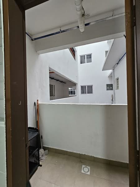 Apartment for Rent at Seri Warisan - Jacob Simmon - PropertyGuru.com.my
