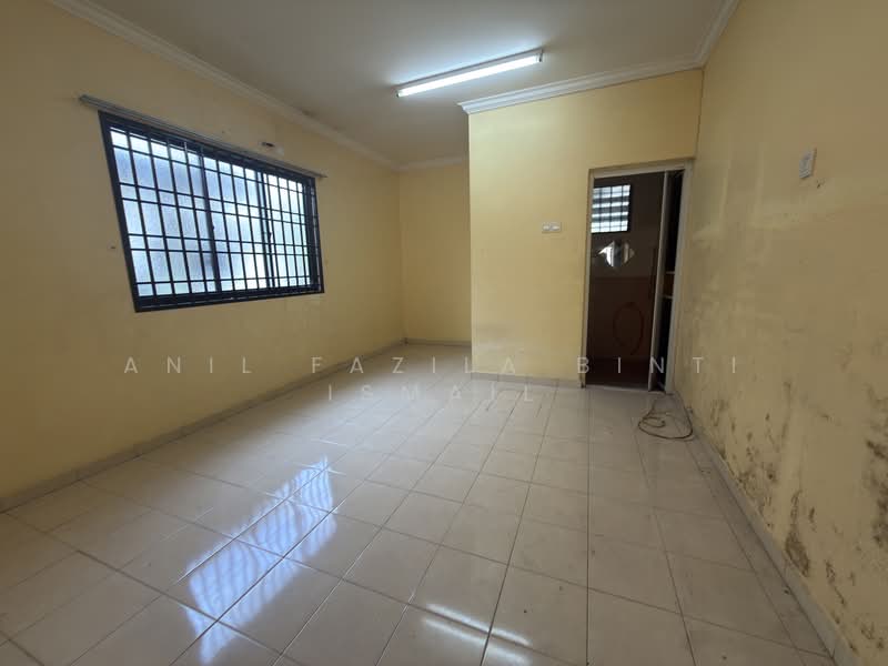 Rumah Banglo untuk Dijual di Kampung Tersusun Tasek (Ipoh) - Anil Fazila Binti Ismail - Interior - PropertyGuru.com.my