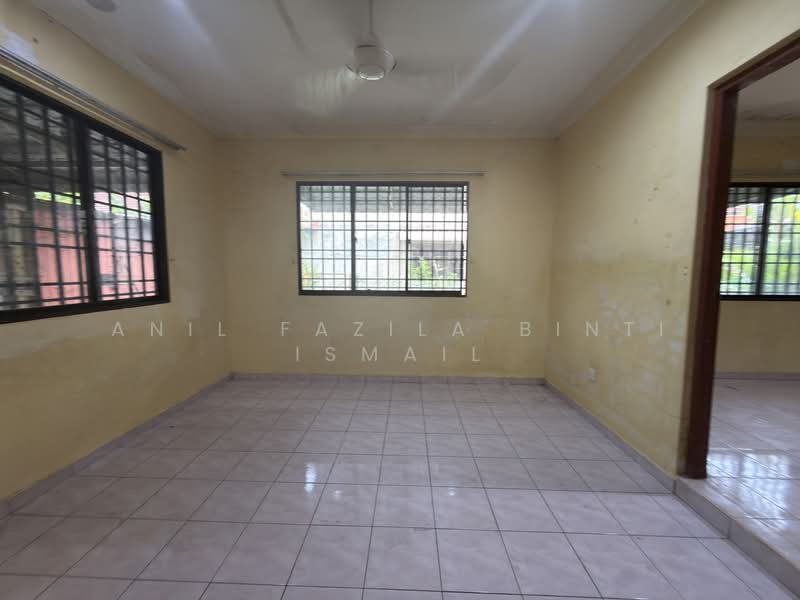 Rumah Banglo untuk Dijual di Kampung Tersusun Tasek (Ipoh) - Anil Fazila Binti Ismail - Interior - PropertyGuru.com.my