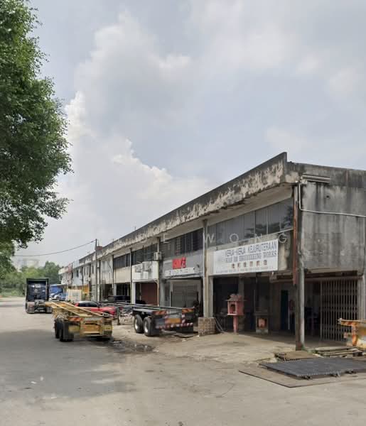 Shop for Rent in Taman Jalan Kem (Port Klang (Pelabuhan Klang)) - Chloe Wong - Exterior - PropertyGuru.com.my