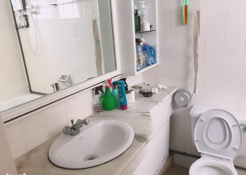 Kondominium untuk Disewa di Sri York Condominium - Ivy Yeoh - Bathroom - PropertyGuru.com.my
