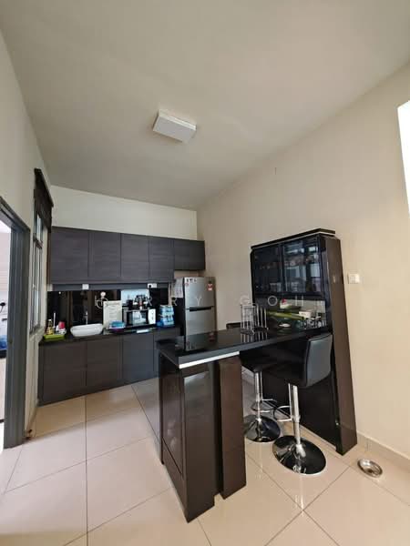 Cluster House for Sale in Setia Tropika (Johor Bahru) - Herry Goh - Kitchen - PropertyGuru.com.my