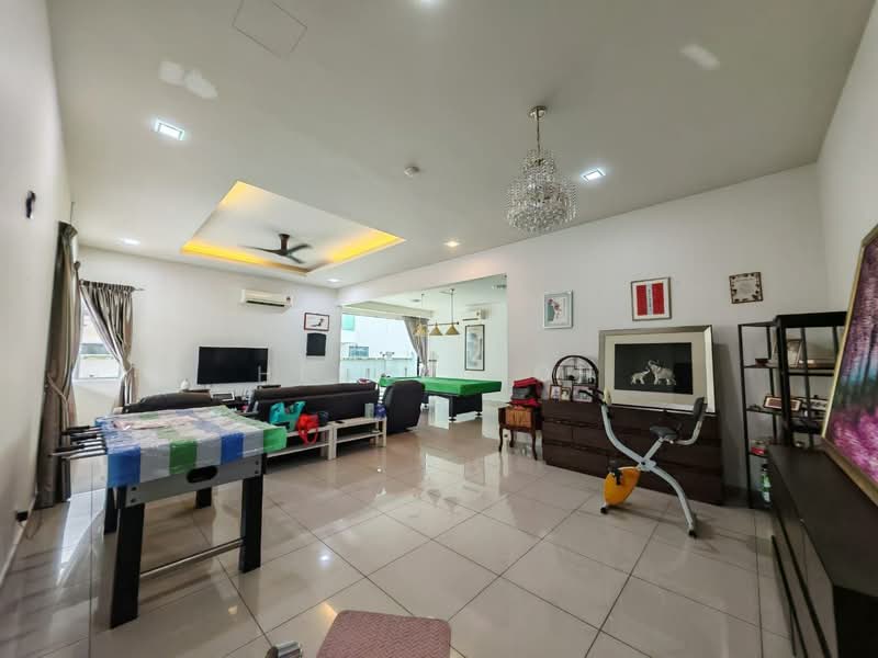 Cluster House for Sale in Setia Tropika (Johor Bahru) - Herry Goh - Living Room - PropertyGuru.com.my