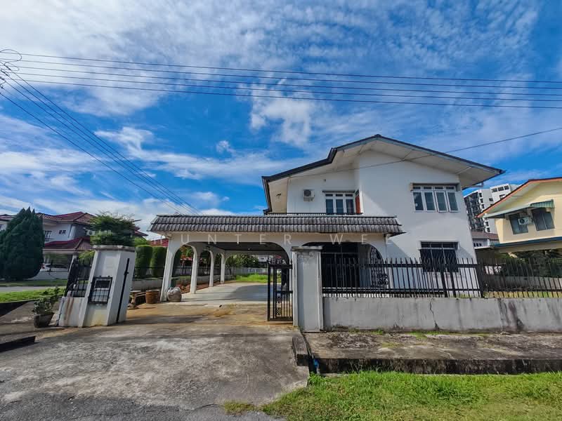 Bungalow for Sale in Kuching (Sarawak) - Hunter Wee - Exterior - PropertyGuru.com.my
