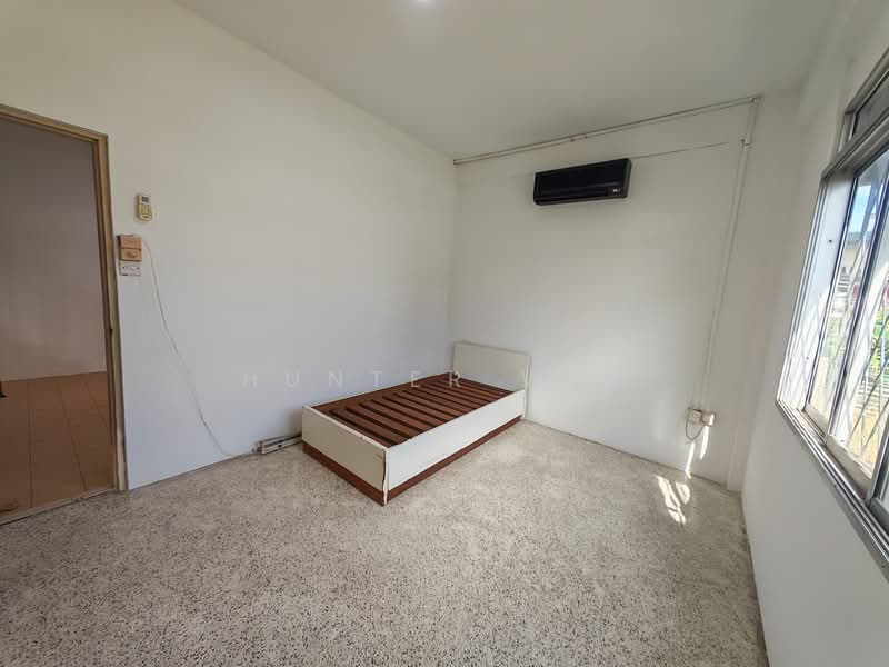 Bungalow for Sale in Kuching (Sarawak) - Hunter Wee - Bedroom - PropertyGuru.com.my