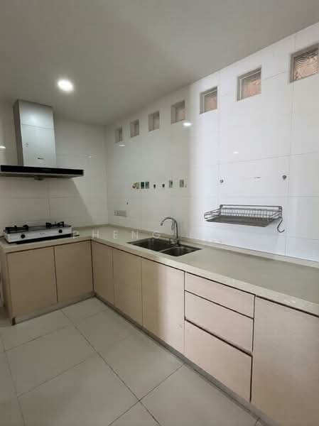 Condominium for Rent at D'Piazza - Pheng Han - Kitchen - PropertyGuru.com.my