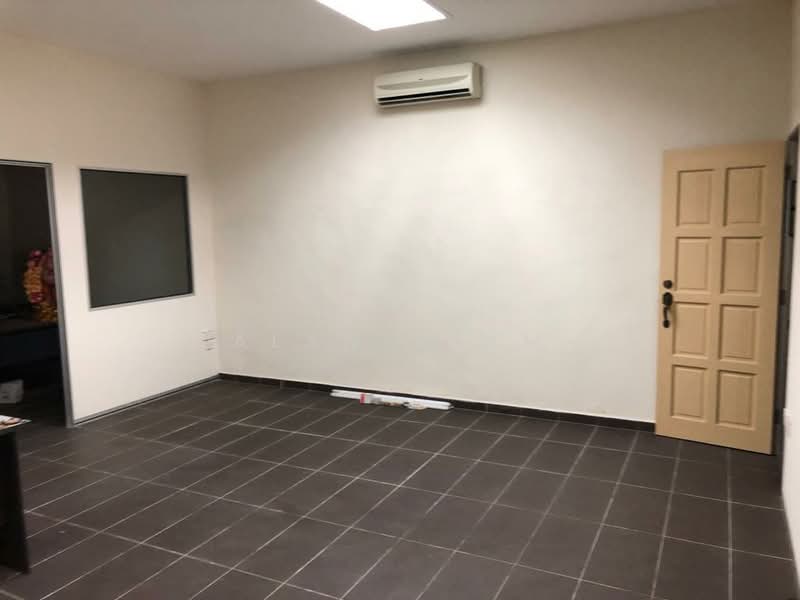 Kedai / Pejabat untuk Dijual di Taman Johor Jaya (Johor Bahru) - Alan Tham - Interior - PropertyGuru.com.my