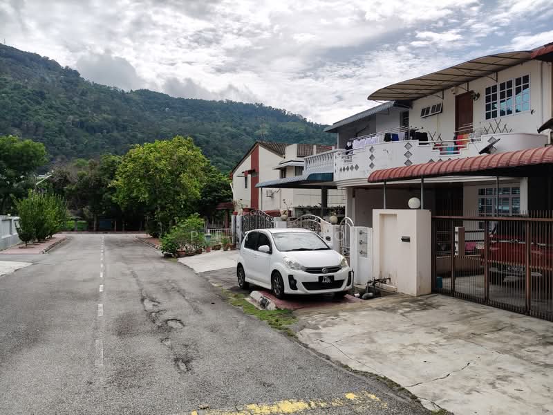 Rumah Teres 2 Tingkat untuk Dijual di Paya Terubong (Ayer Itam) - Pen Teo - Street View - PropertyGuru.com.my
