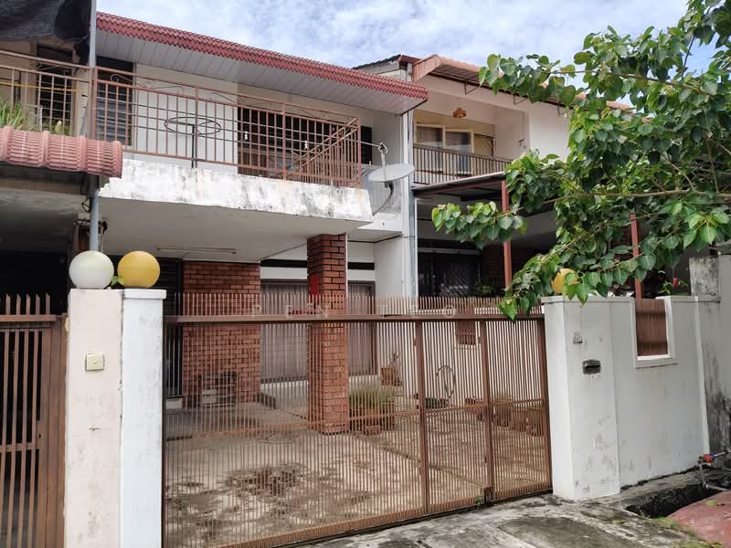 Rumah Teres 2 Tingkat untuk Dijual di Paya Terubong (Ayer Itam) - Pen Teo - Front View - PropertyGuru.com.my