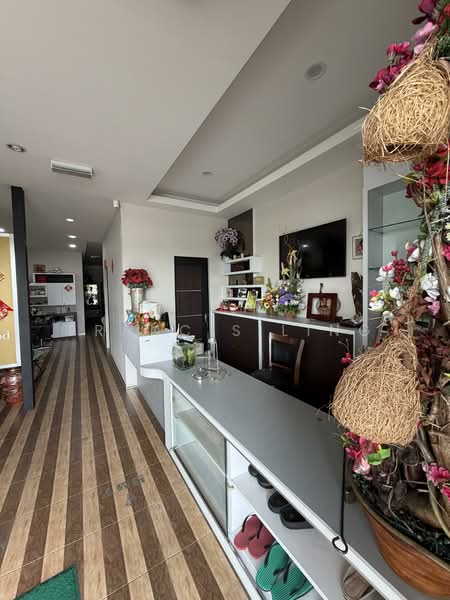 Shop for Sale in Chemor (Perak) - Andy Foo - Interior - PropertyGuru.com.my