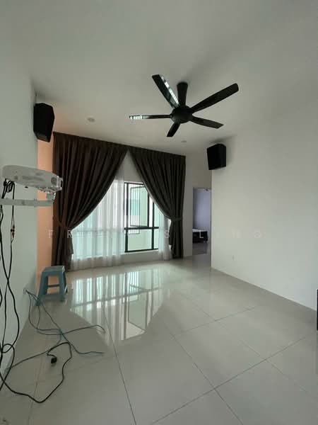 Rumah Berkembar untuk Dijual di Ipoh (Perak) - Andy Foo - Living Room - PropertyGuru.com.my