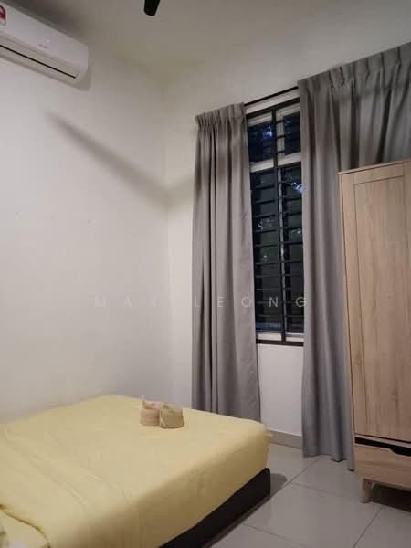 Rumah Berkembar untuk Dijual di Bandar Penawar (Kota Tinggi) - Max Leong - Bedroom - PropertyGuru.com.my