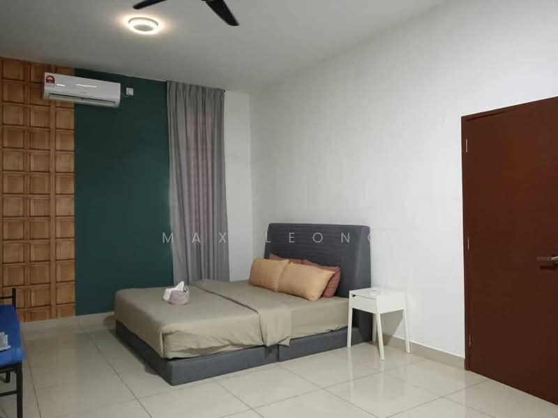 Rumah Berkembar untuk Dijual di Bandar Penawar (Kota Tinggi) - Max Leong - Bedroom - PropertyGuru.com.my