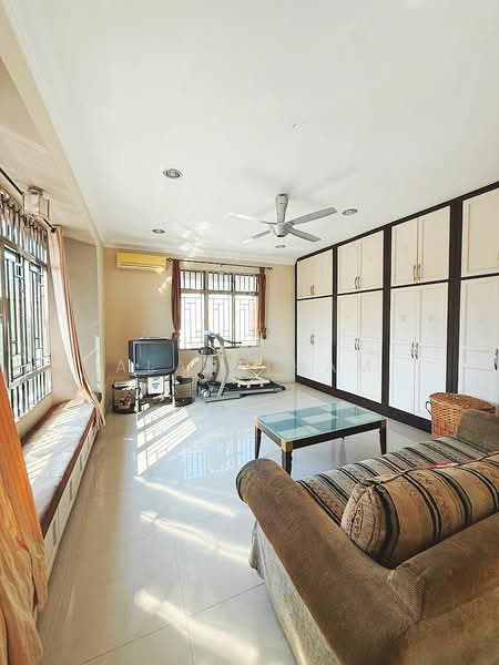 Rumah Berkembar untuk Dijual di Johor Bahru (Johor) - Alan Tham - Living Room - PropertyGuru.com.my