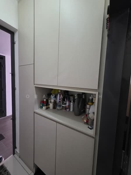 Condominium for Sale at The Holmes 2 - Obama Seah - Entrance - PropertyGuru.com.my