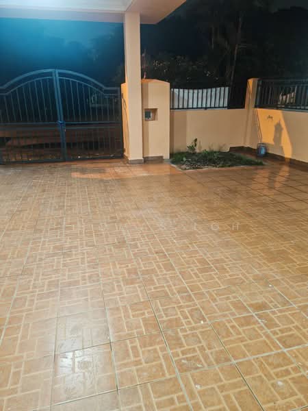2-storey Terraced House for Sale in Taman Radzi (Klang) - Thomas Loh - Exterior - PropertyGuru.com.my