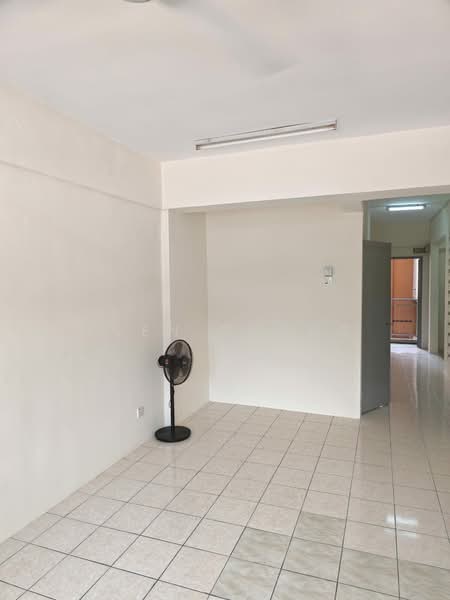 Pangsapuri untuk Disewa di Kantan Court - Even Chong - Interior - PropertyGuru.com.my