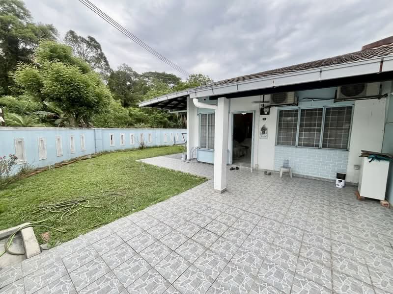 Rumah Teres 1 Tingkat untuk Dijual di Taman Kajang Utama (Kajang) - Noor Aini Bt Ayob - Exterior - PropertyGuru.com.my