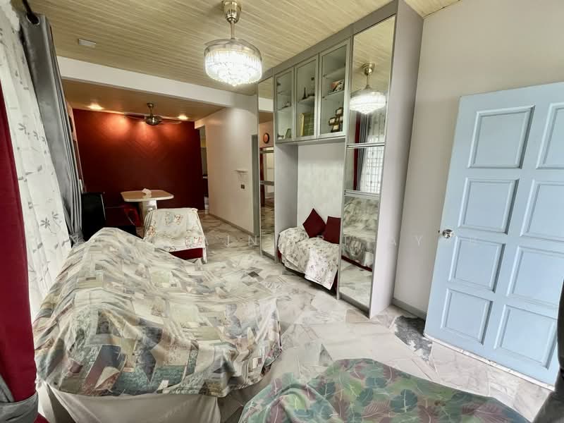Rumah Teres 1 Tingkat untuk Dijual di Taman Kajang Utama (Kajang) - Noor Aini Bt Ayob - Living Room - PropertyGuru.com.my