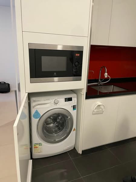 Service Residence for Rent at Arcoris SOHO - Stanley Obi - Washing Machine - PropertyGuru.com.my