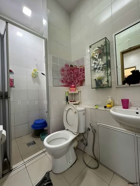 1-storey Terraced House for Sale in Klang (Selangor) - Desmond Chan - Bathroom - PropertyGuru.com.my