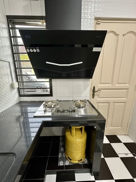 Rumah Teres 1 Tingkat untuk Disewa di Johor Bahru (Johor) - Braden Tan - Kitchen - PropertyGuru.com.my
