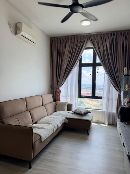 Service Residence for Sale at D'Summit Residences - Merry Chua - Living Room - PropertyGuru.com.my