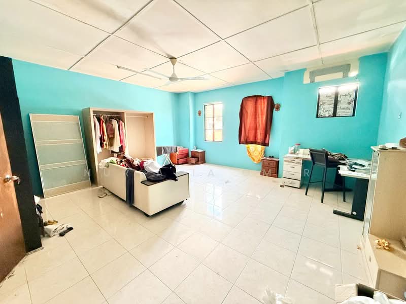2-storey Terraced House for Sale in Bandar Nusaputra (Puchong) - Nur Alia Omar - Bedroom - PropertyGuru.com.my