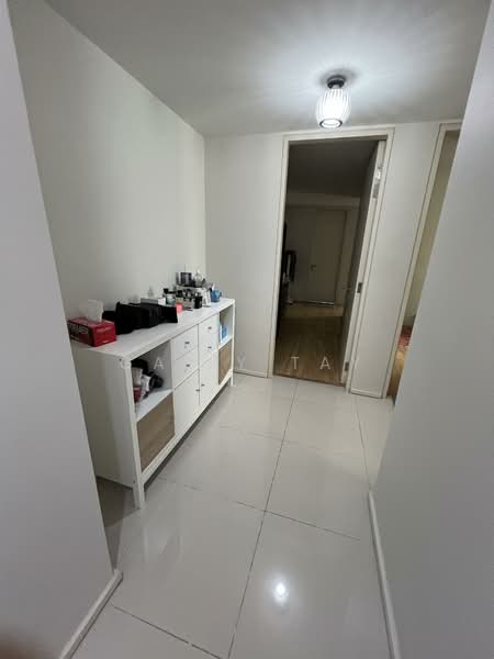 Condominium for Rent at Verdi Eco-Dominiums - Gaily Tay - Corridor - PropertyGuru.com.my