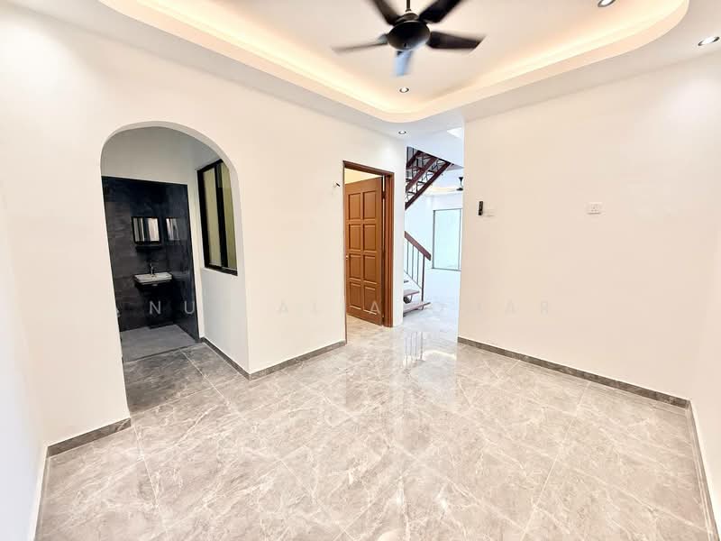 Rumah Teres 2 Tingkat untuk Dijual di Taman Puchong Indah (Puchong) - Nur Alia Omar - Interior - PropertyGuru.com.my