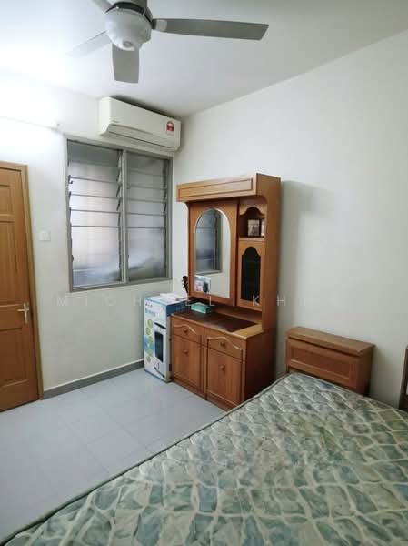Pangsapuri untuk Dijual di Taman Lip Sin Block 1, 3 & 5 - Michael Khng - PropertyGuru.com.my
