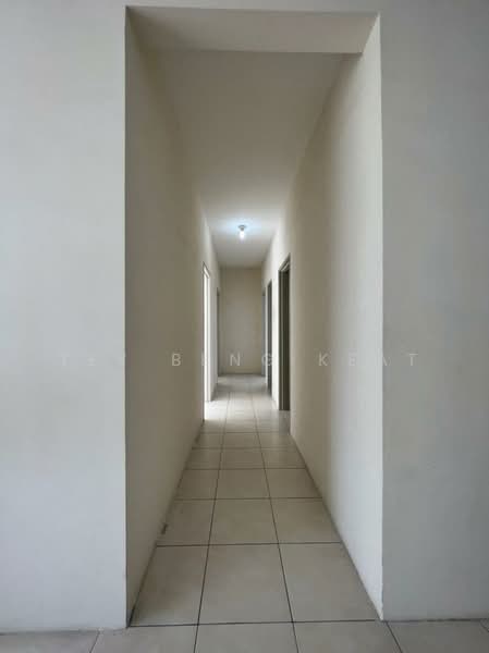 Condominium for Sale at Platinum Lake PV 13 - Tey Beng Keat - Corridor - PropertyGuru.com.my