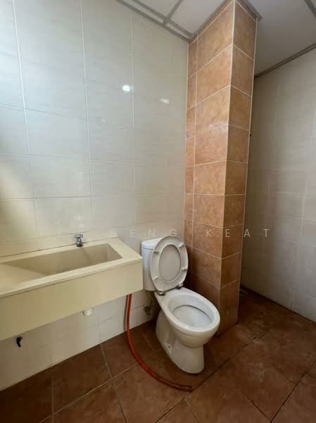 Condominium for Sale at Platinum Lake PV 13 - Tey Beng Keat - Bathroom - PropertyGuru.com.my