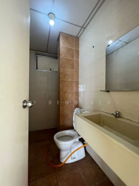 Condominium for Sale at Platinum Lake PV 13 - Tey Beng Keat - Bathroom - PropertyGuru.com.my