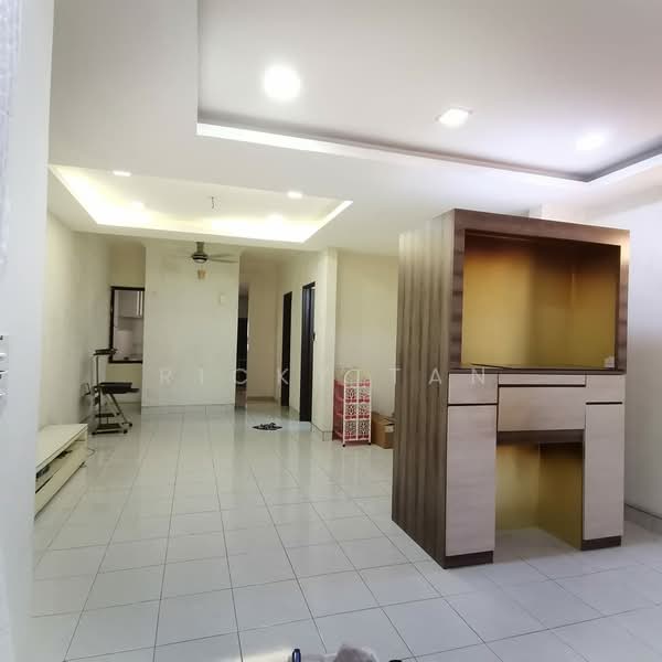 Rumah Teres untuk Disewa di Alam Damai (Cheras) - Ricky Tan - Living Room - PropertyGuru.com.my